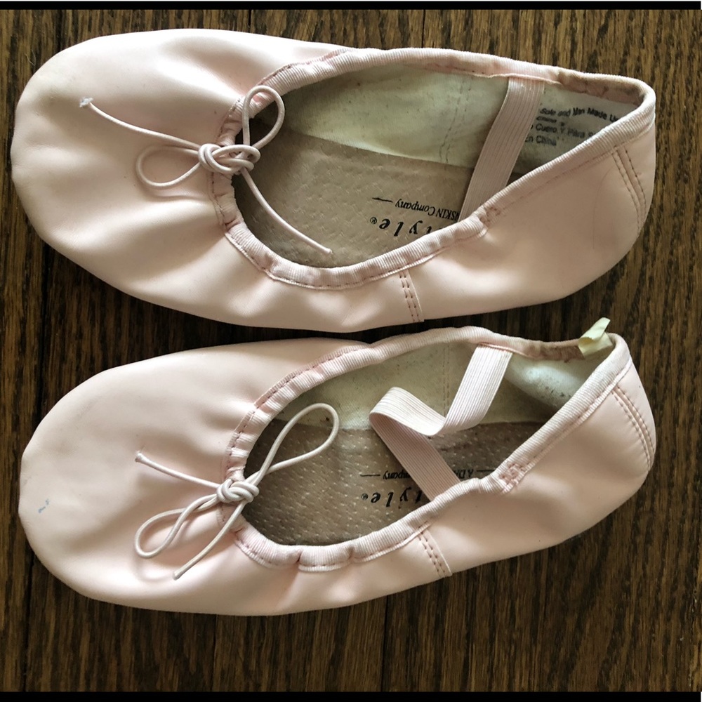 Ballet shoes